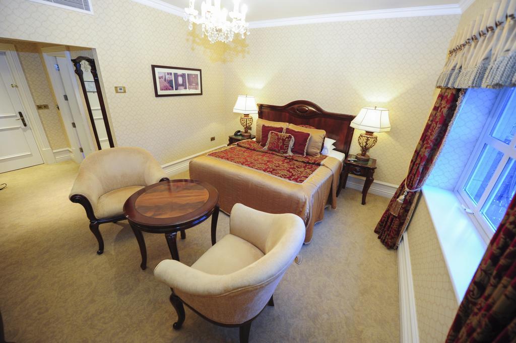 Kilronan Castle Hotel & Spa Ballyfarnon Chambre photo