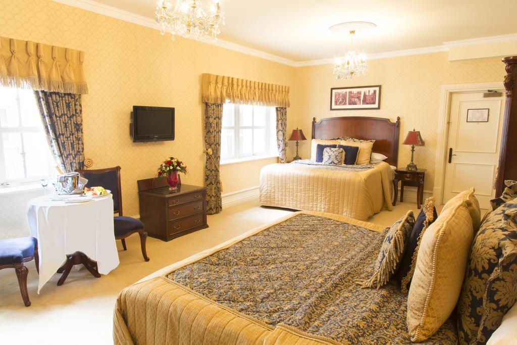 Kilronan Castle Hotel & Spa Ballyfarnon Extérieur photo